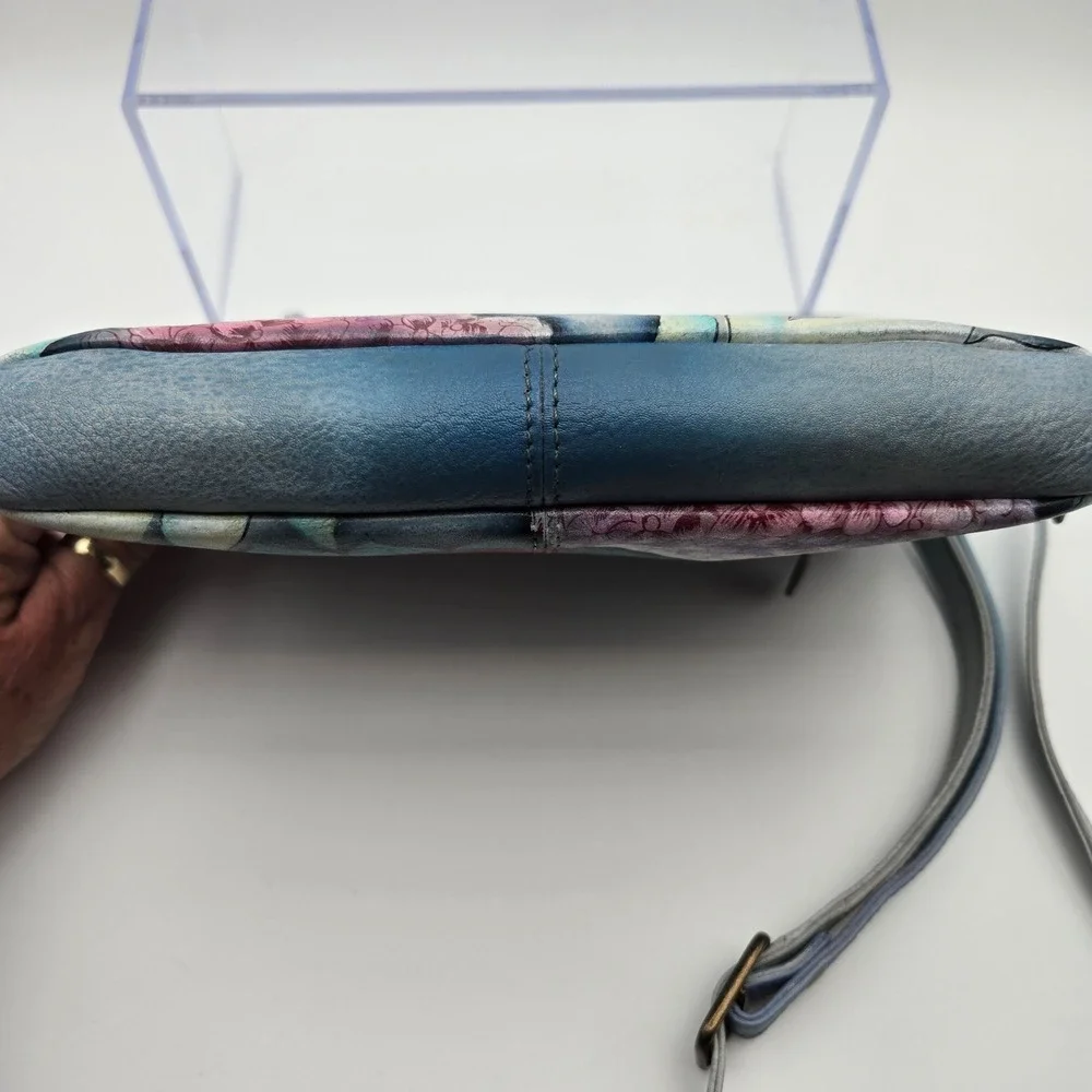 Anuschka Hand Painted Leather Crossbody Bag Clutch Hypnotic Hydrangea Floral